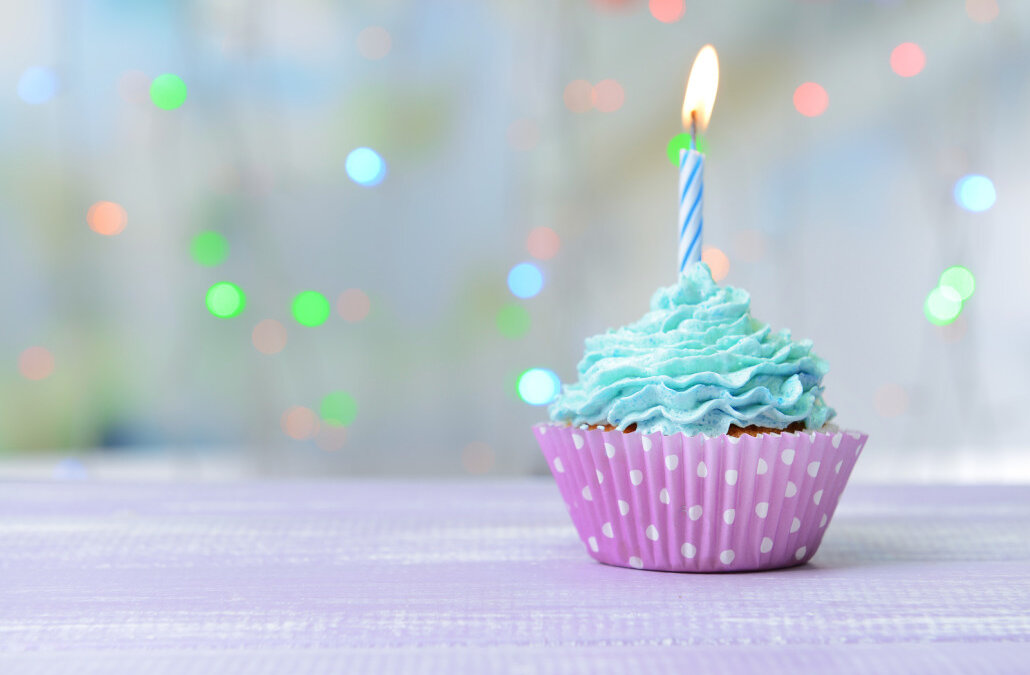 Nova birthdays in the month of April